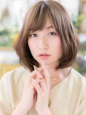 斜めバングが大人かわいい♪ナチュラルボブ　エアリーカール