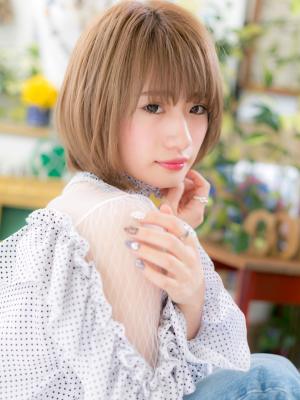 大人かわいい☆ツヤ感ショート　ニュアンスカール