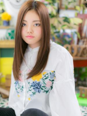 大人かわいい美人ストレート　モテロング