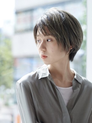 タイトショートボブ