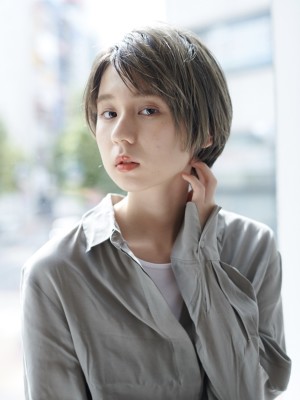 タイトショートボブ