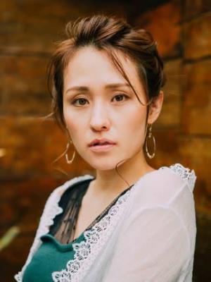 編み込みヘアアレンジ