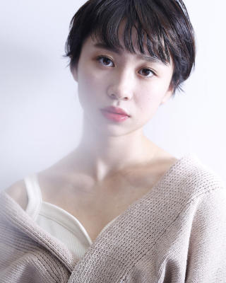 カジュアルショート　シースルーフロント