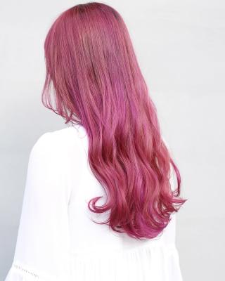 ベリーピンク　ニュアンス巻き　ロング　大須