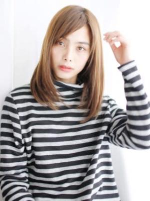 ナチュラルレイヤーストレート