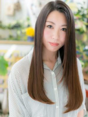 グラデーションカラー小顔ロング