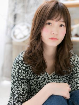 斜めバング×外ハネウェーブ　モテロング