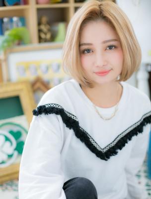 攻め系！ハイトーンカラー★ワンレン大人ボブ　ふんわりボブ
