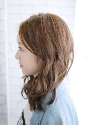 20代・30代・40代 ゆるロングでフォルム美人 20代・30代・40代 ゆるロングでフォルム美人のイメージ画像