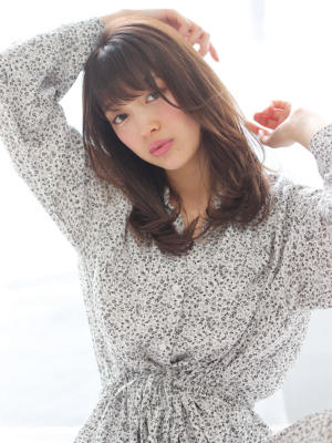 エアリーストレート×ベージュ【亀井】