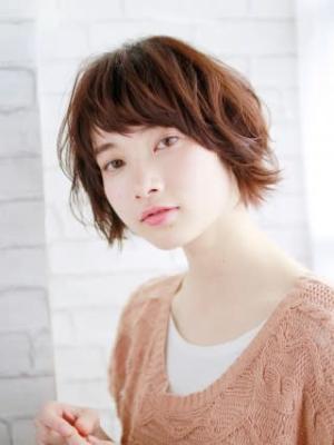 外ハネカールショート