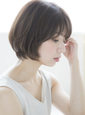 エストリア栄店 オトナ可愛い前髪流しめボブby平岩