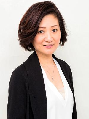 ミセスエレガントなふんわりショート アナザーショット ミセスエレガントなふんわりショート アナザーショットのイメージ画像
