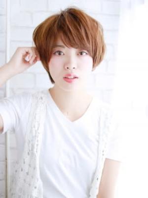 ナチュラルショートヘアー