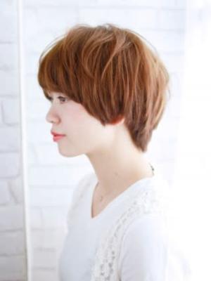 ナチュラルショートヘアー