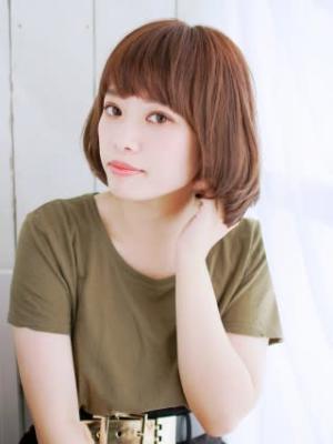 内巻きカールスタイル
