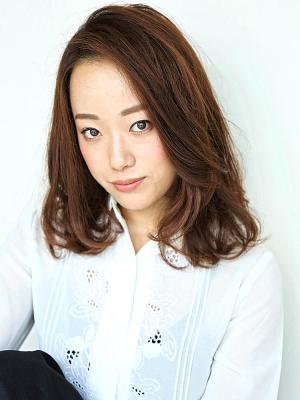 ラフさが可愛いウェーブスタイル