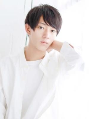 ナチュラルラフセットのカジュアルスタイル