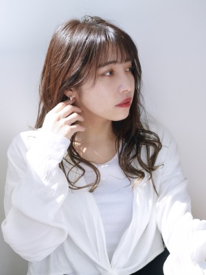 シースルーバング×愛されロング