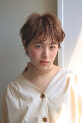 ショートヘア