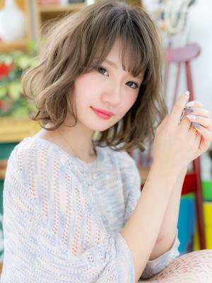 色っぽフェミニン♪くせ毛風シフォンウェーブ　マシュマロボブ