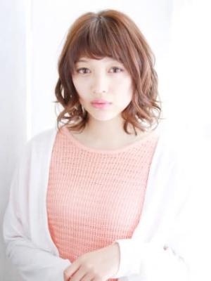 ★ツヤ系ピンクベージュの外ハネミックスカール★