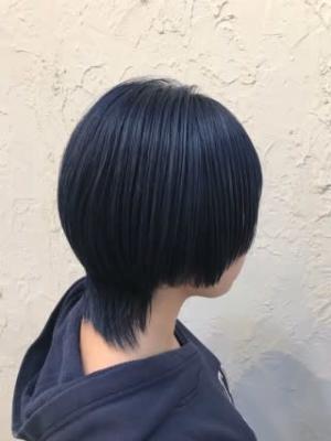 【flor 戸塚】*エッジショート+ネイビーブルー*