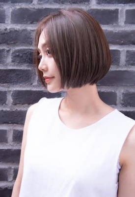 大人かわいい外国人風ボブ　by鬼頭