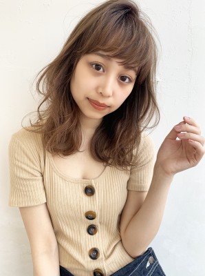 外ハネニュアンスヘア ひし形シルエットM277