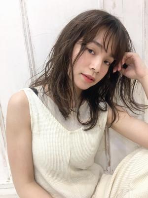 ナチュラルレイヤーセミミディ ナチュラルレイヤーセミミディのイメージ画像