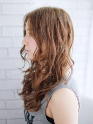 大人ロングのミックスカールスタイル