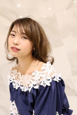 フェミニンボブヘア