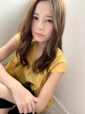 アフロート添田】ヘルシーレイヤーのくびれセミディハイライト	