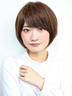 アッシュとショートボブ