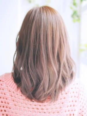 ルーズカールが人気の抜け感パーマスタイル