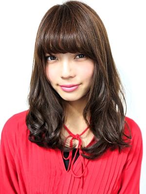 ラフに崩したナチュラルウェーブ