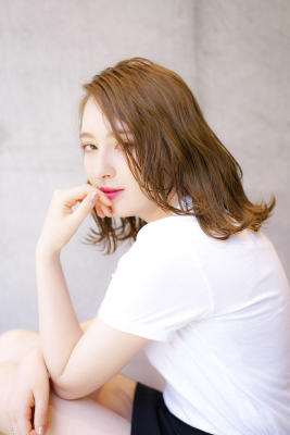 大人のこなれ鎖骨レイヤー 大人のこなれ鎖骨レイヤーのイメージ画像