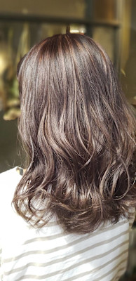ハイライトが効いたニュアンスカラー♪