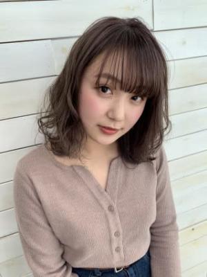 ラベージュ