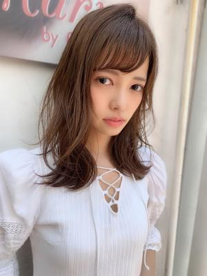 【山田】アフロート  ヘルシーレイヤー外ハネセミディy42