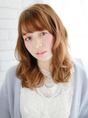 オシャレカジュアルフェミニンスタイル