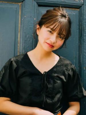 清楚にお呼ばれシニヨン 清楚にお呼ばれシニヨンのイメージ画像