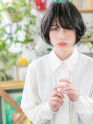 ショートでも◎黒髪ナチュラルくせ毛風カール　ふんわりボブ