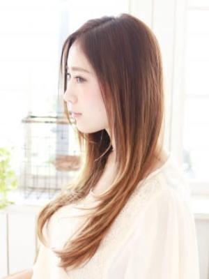 ナチュラルストレートロング