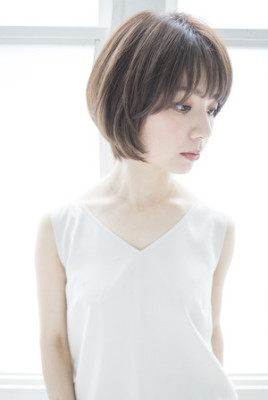 エストリア栄店 オトナ可愛い前髪流しめボブby平岩
