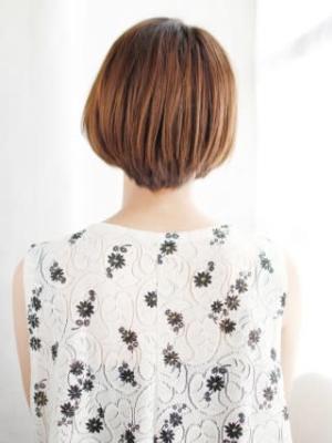 おろし流しのナチュラルボブスタイル