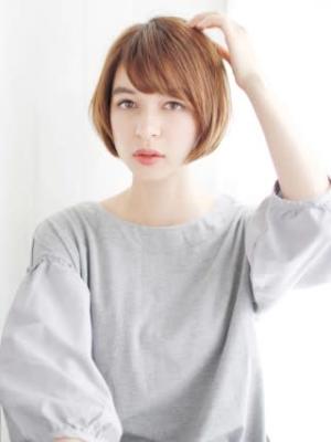おろし流しのナチュラルボブスタイル