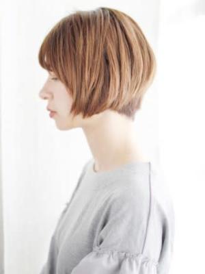 おろし流しのナチュラルボブスタイル
