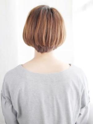 おろし流しのナチュラルボブスタイル