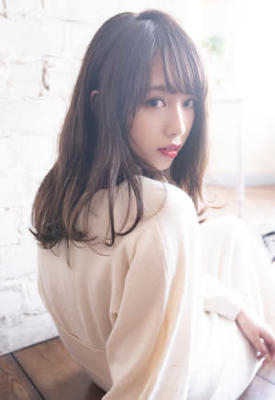 大人つやつやセミロングカール　by鬼頭
